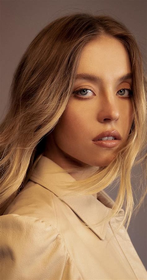 Sydney sweeney imdb - IMDb, the world's most popular and authoritative source for movie, TV and celebrity content.